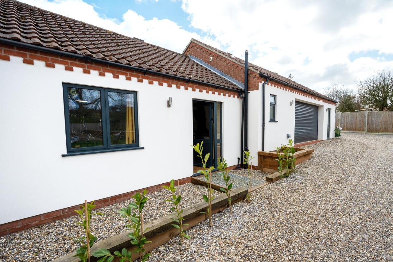 Little House - Perfect For Exploring The Broads Villa Acle ภายนอก รูปภาพ